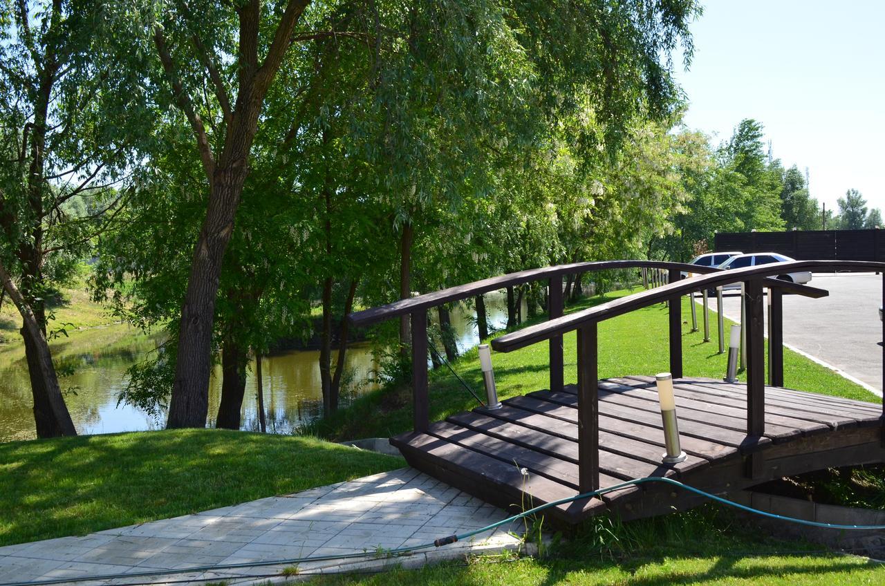 Sunlake Hotel Osokorki Gnedin Exterior foto